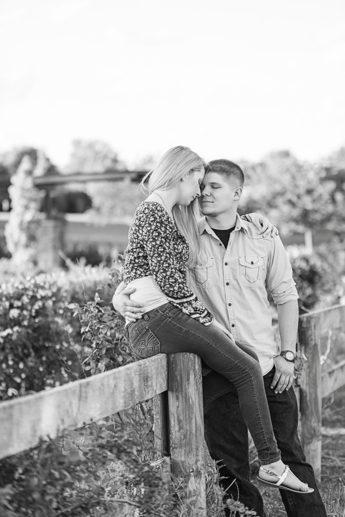 Lexington, KY Engagement Session: Austin and Geneva