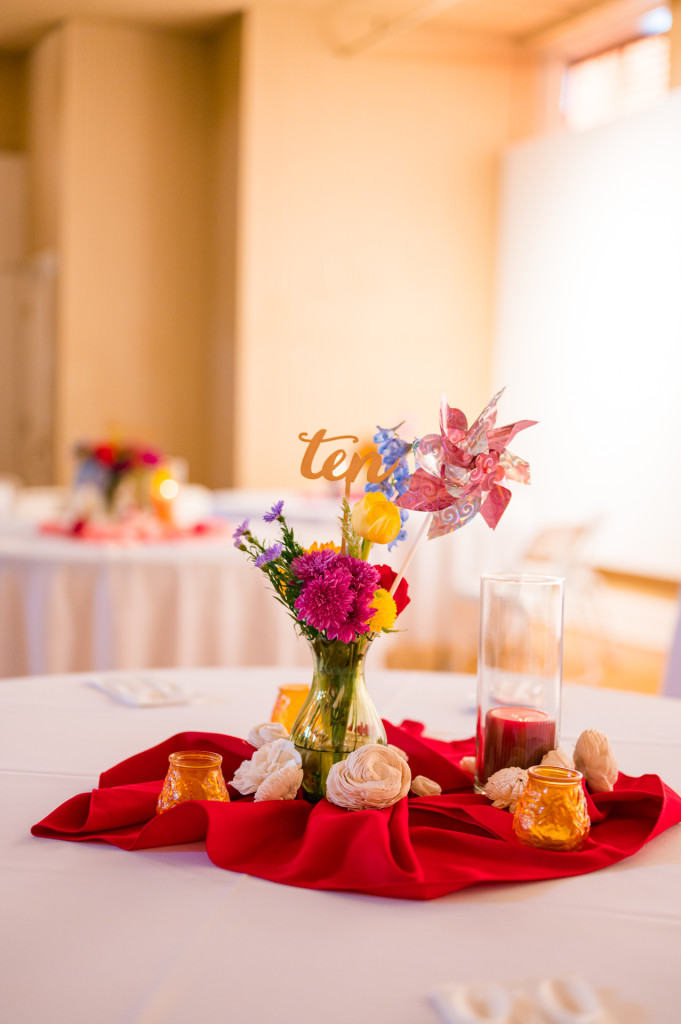 colorful centerpiece flowers